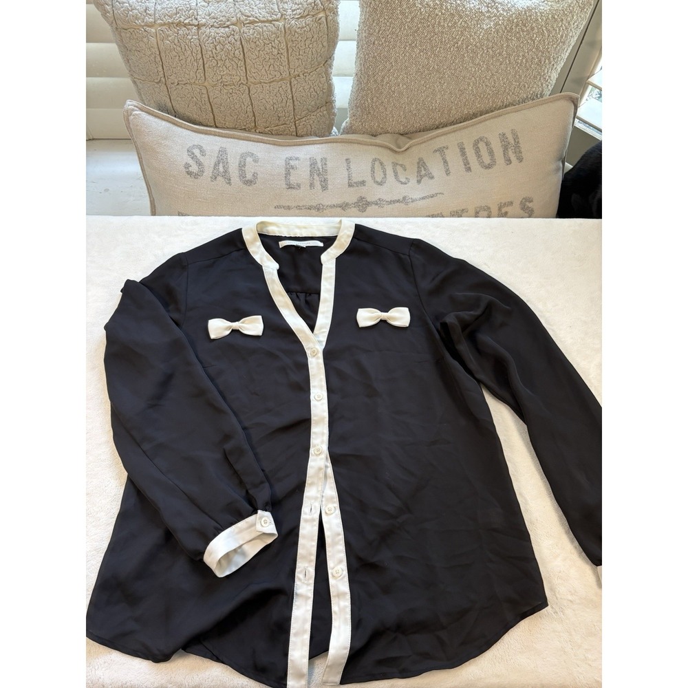LC Lauren Conrad Black White Contrast Bow Blouse Women's Medium Button Front Top